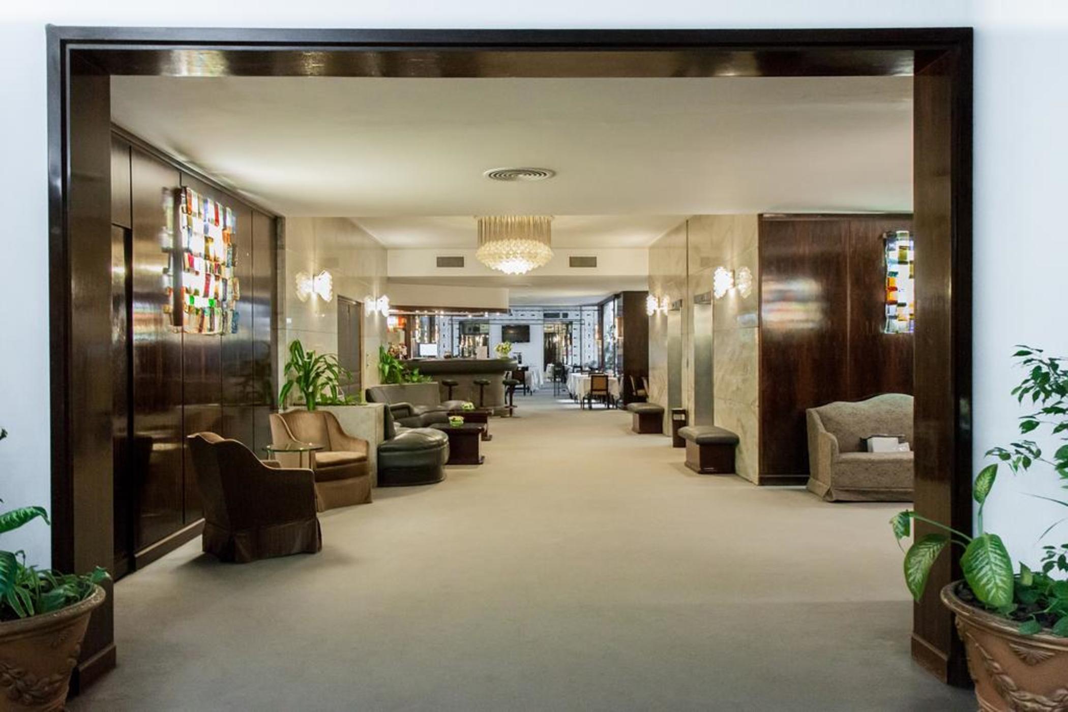 Gran Hotel Dora Córdoba Luaran gambar