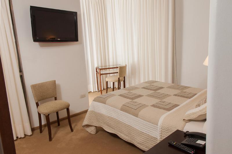 Gran Hotel Dora Córdoba Luaran gambar
