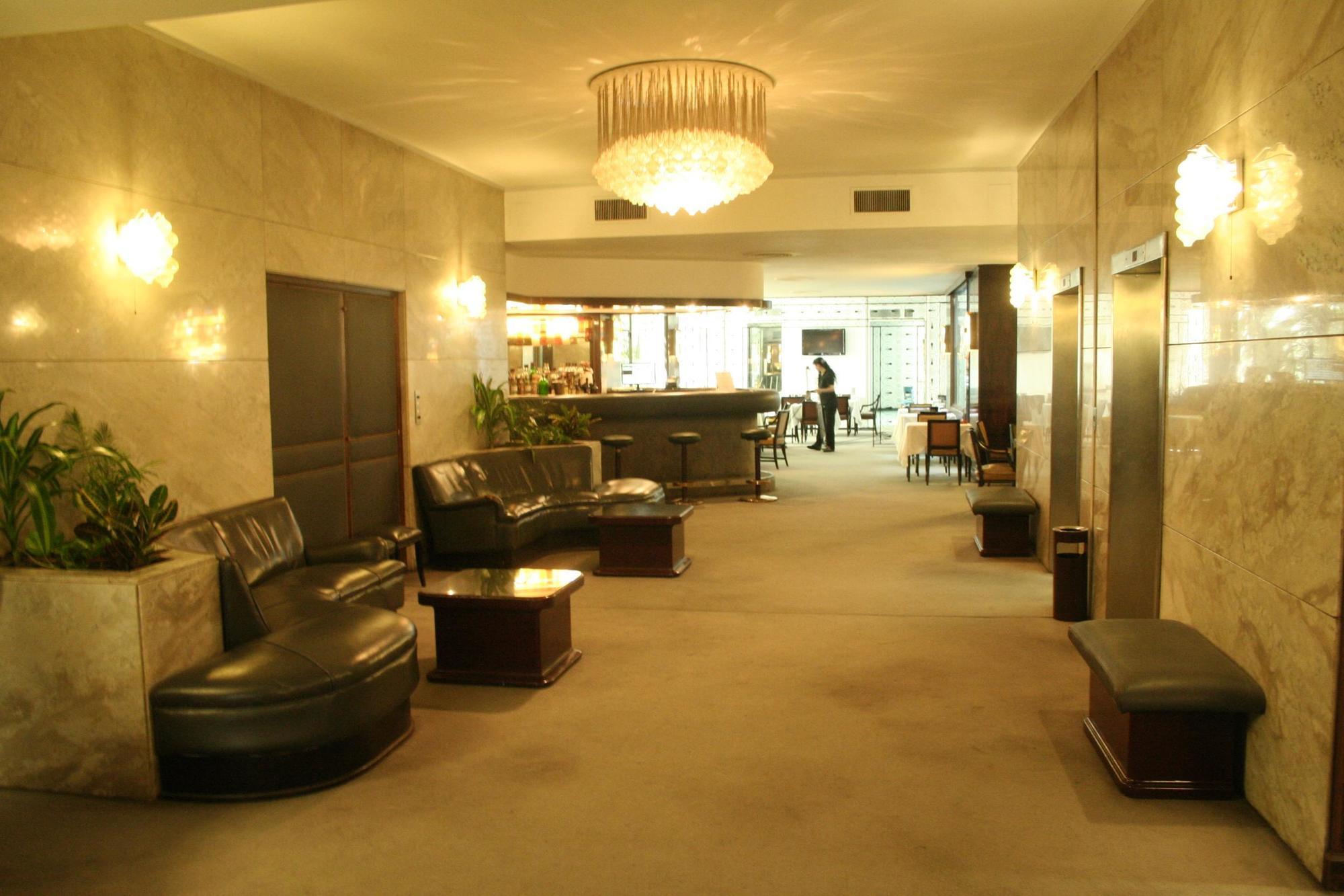 Gran Hotel Dora Córdoba Luaran gambar